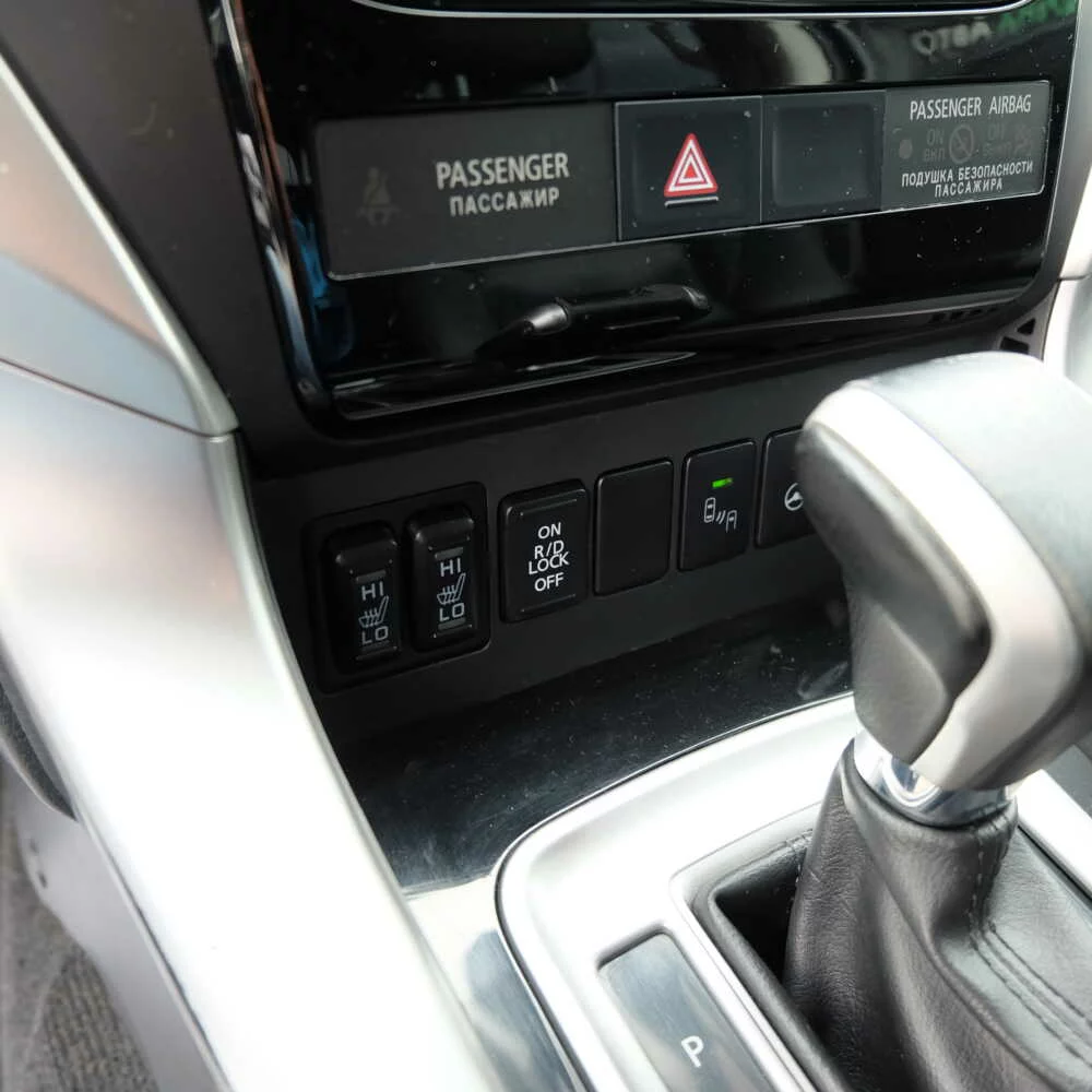  Pajero Sport