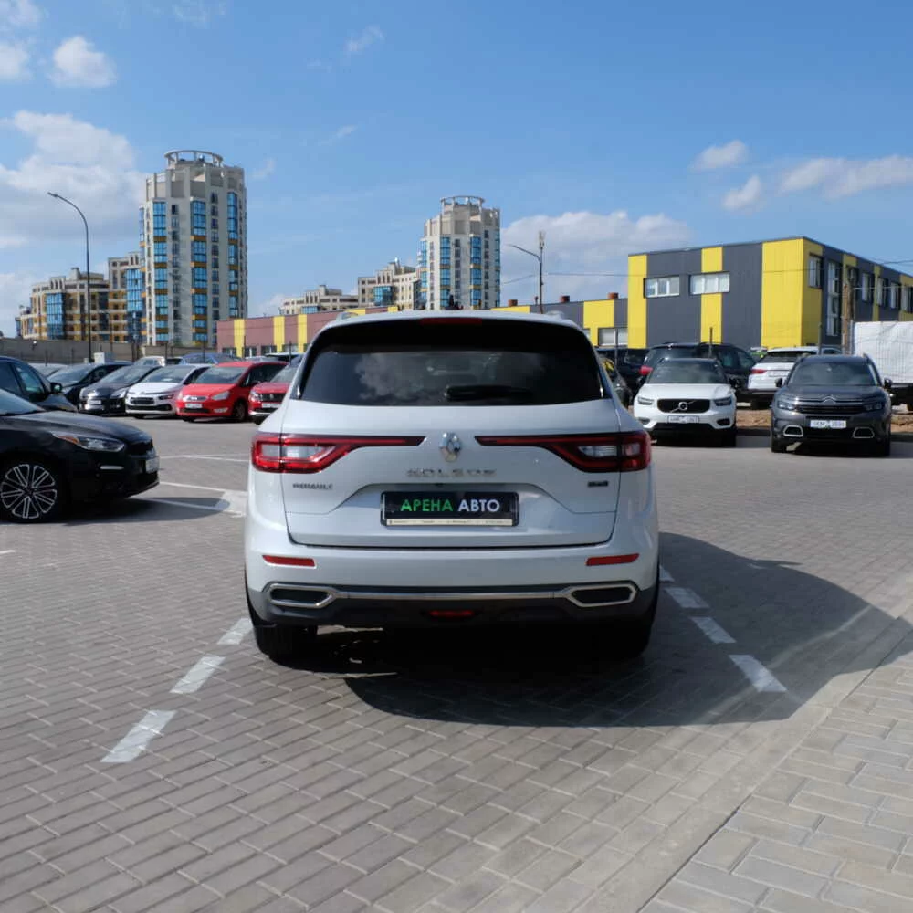  Koleos