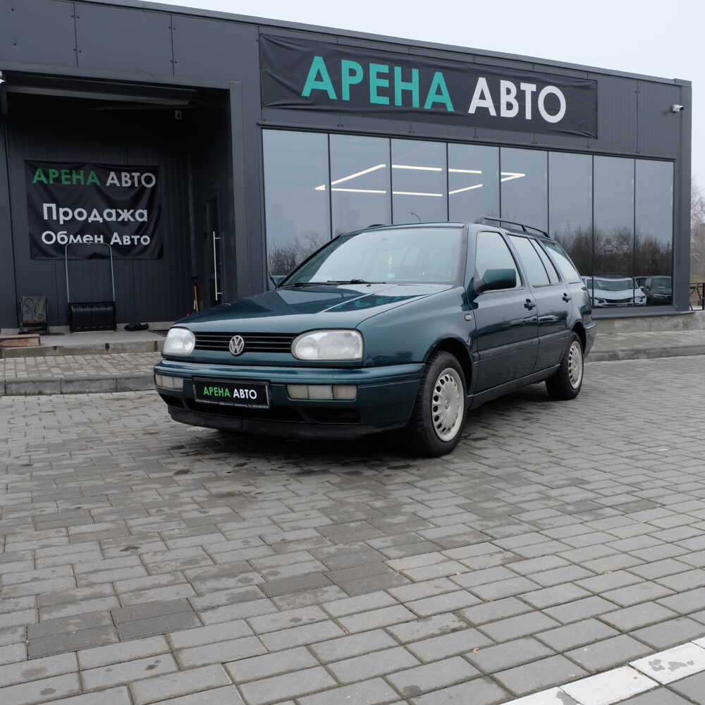 Volkswagen Golf 1996 г 126000 км