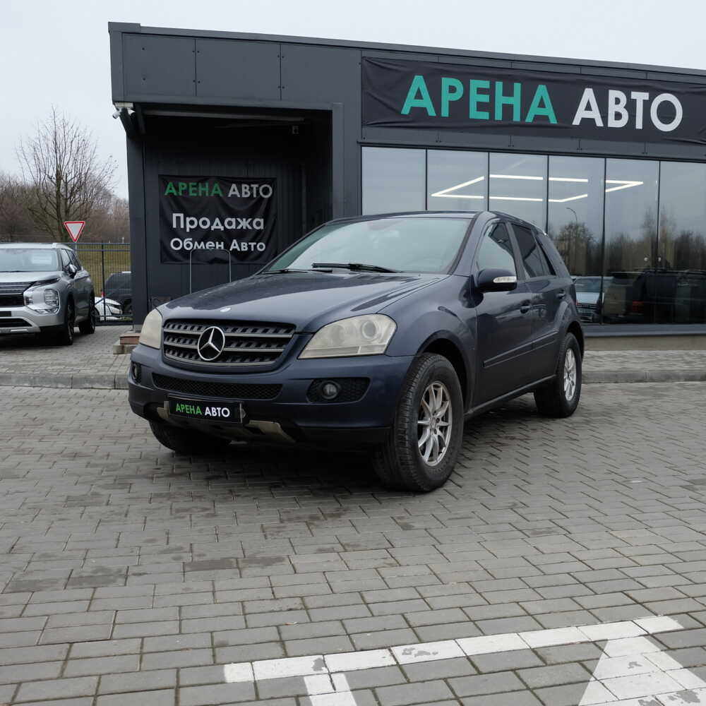 Mercedes ML-класс 2006 г 349700 км