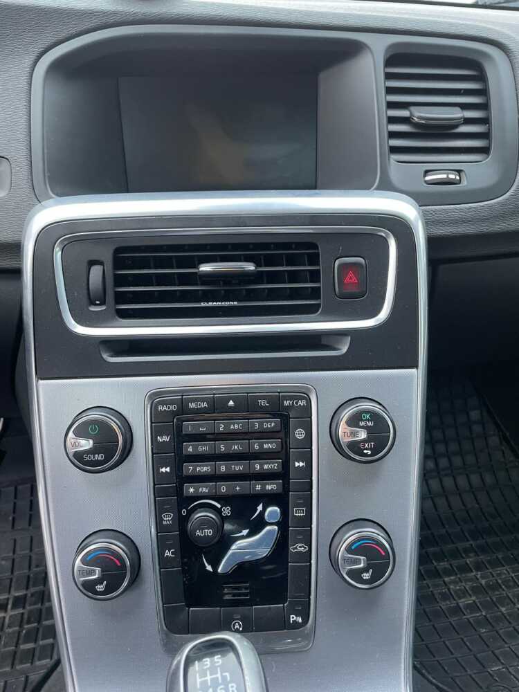  S60