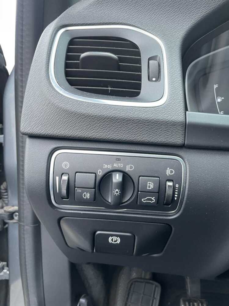  S60