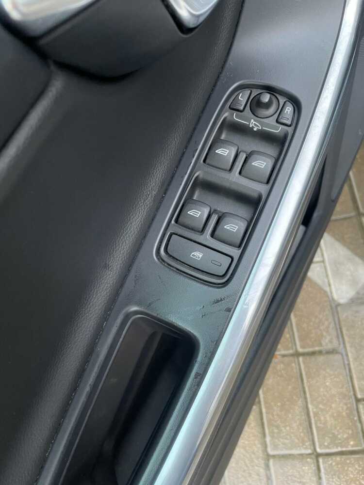  S60