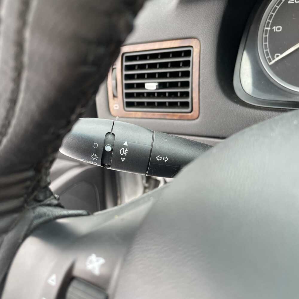  307