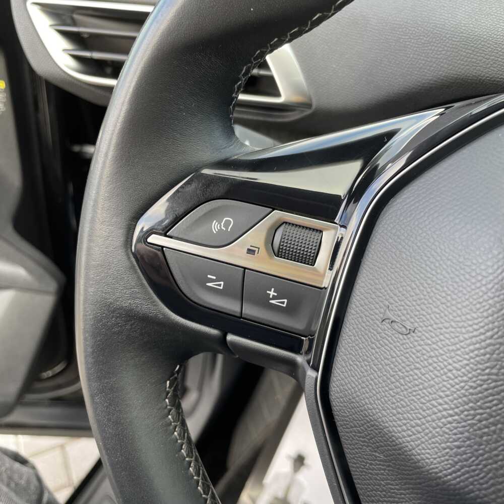  3008
