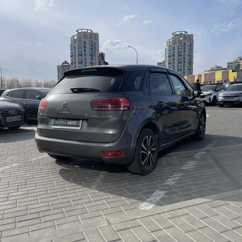  C4 Spacetourer