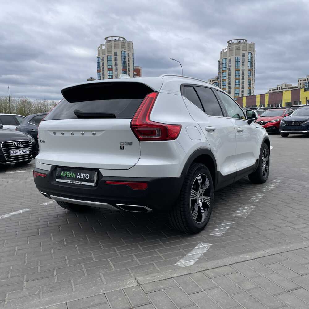  XC40