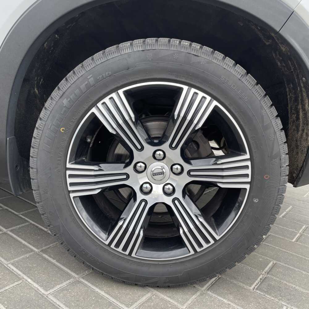  XC40