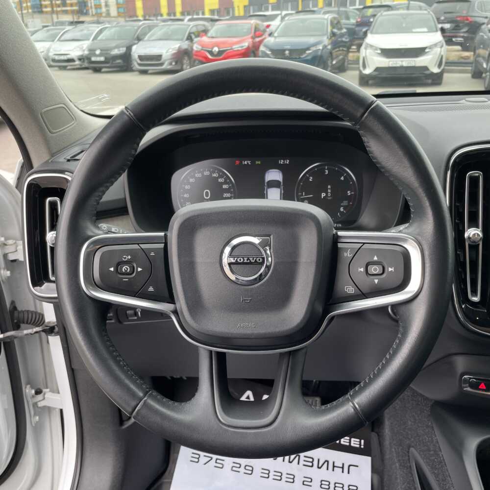  XC40