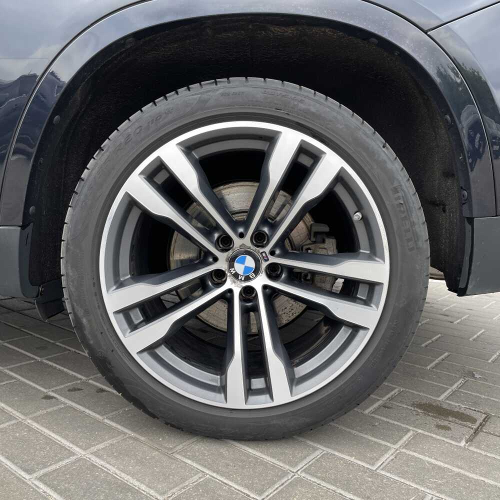  X5