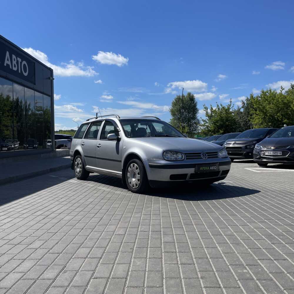  Golf