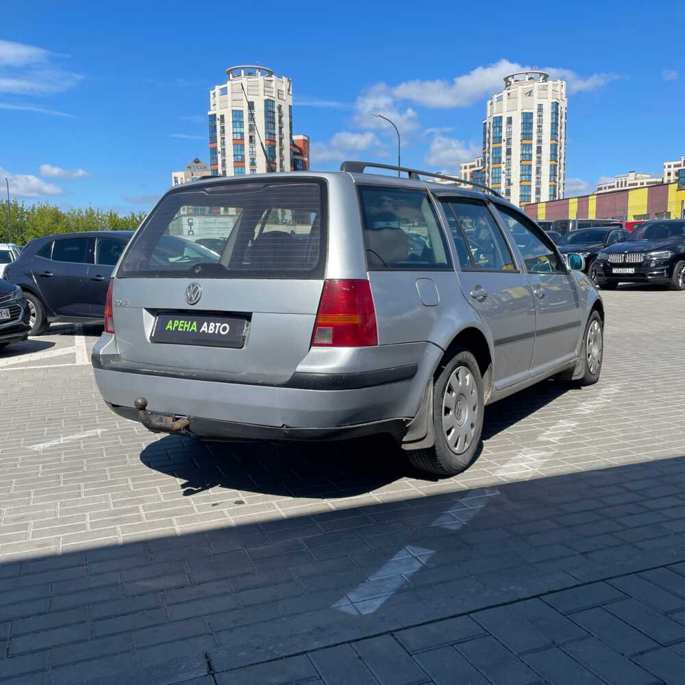  Golf