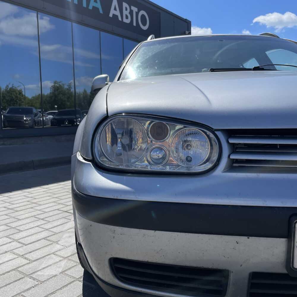  Golf