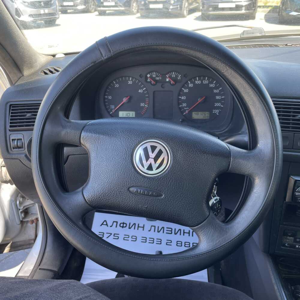  Golf