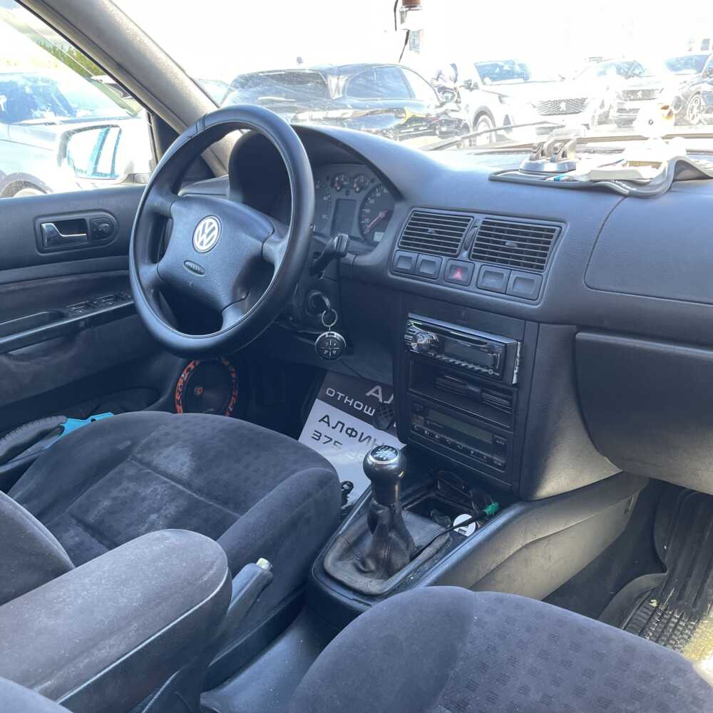  Golf