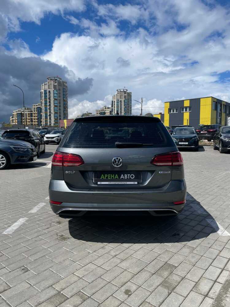  Golf