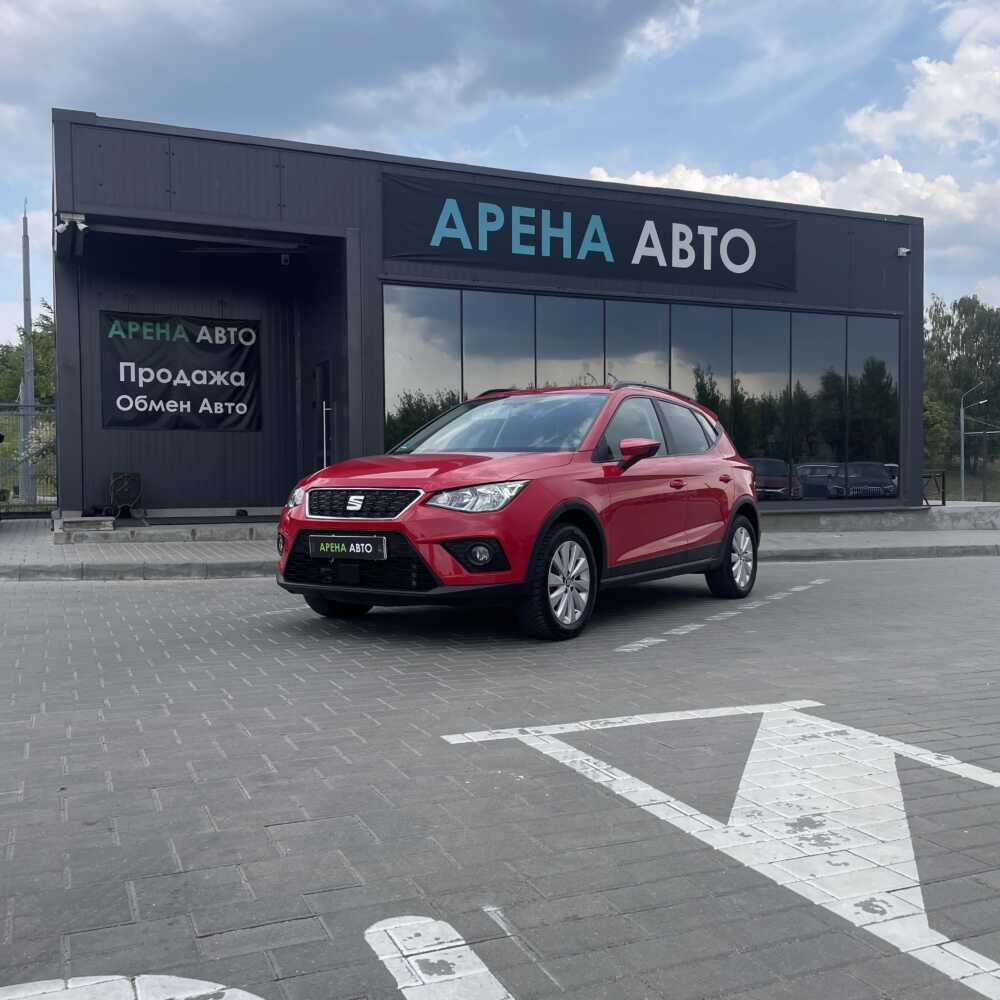  Arona