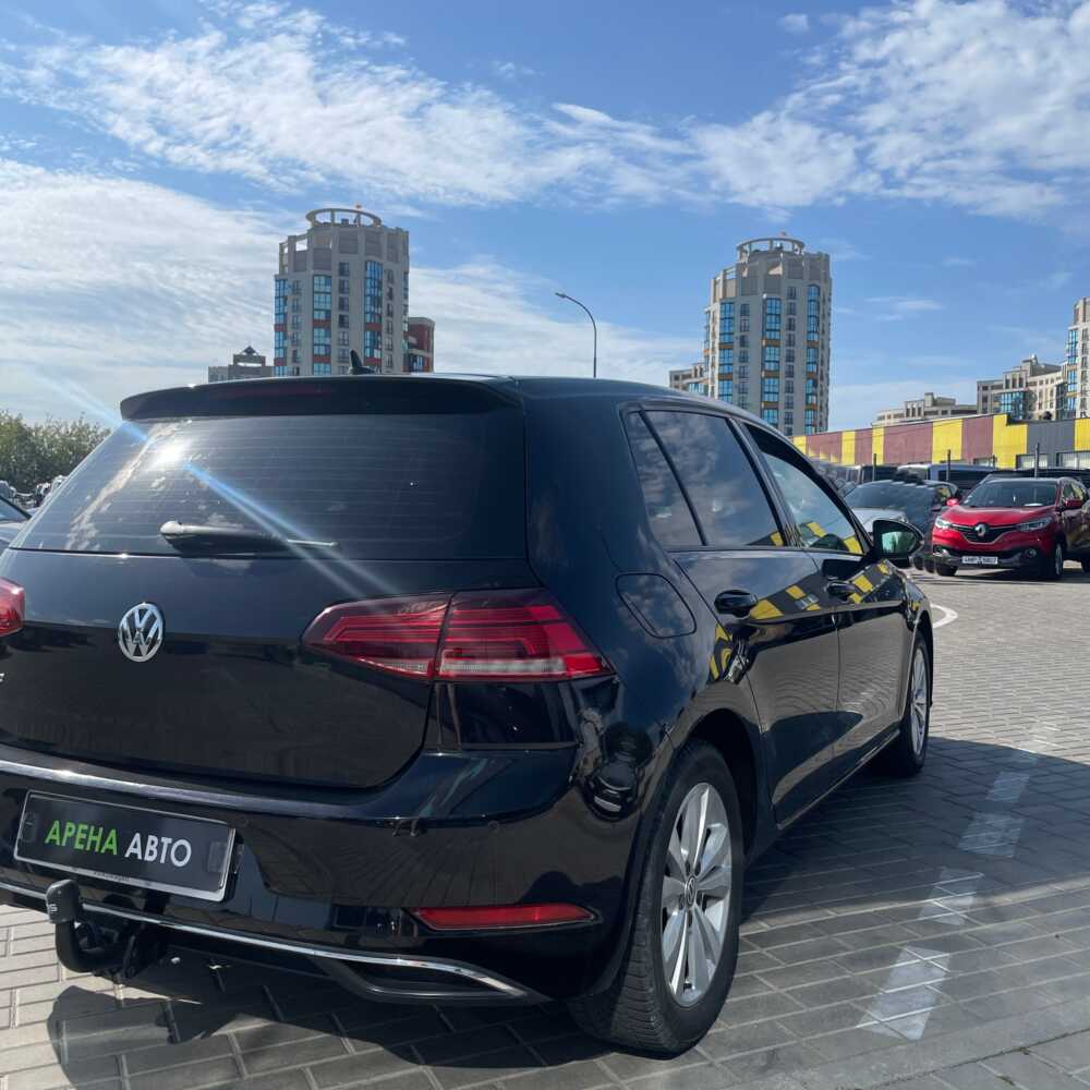  Golf