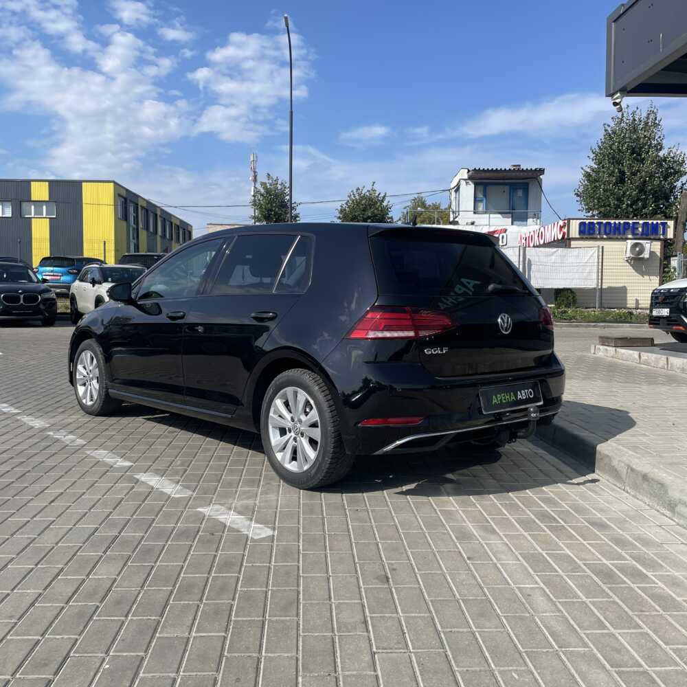  Golf