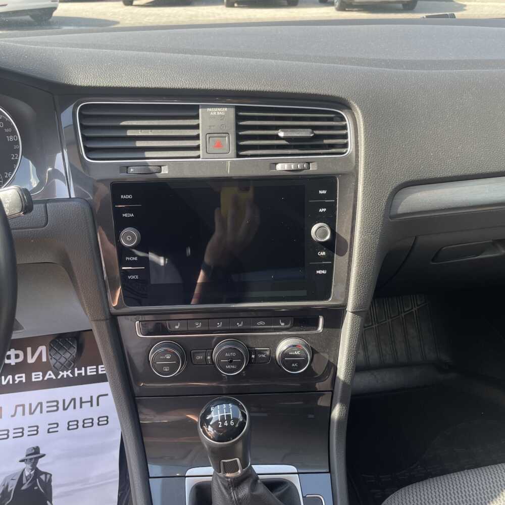 Golf