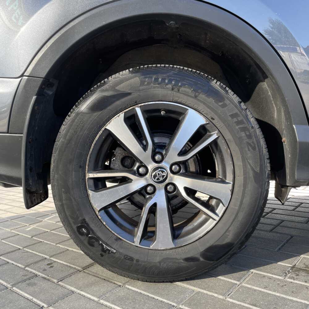  RAV4