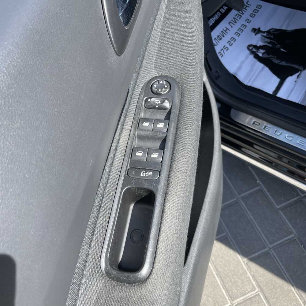  3008