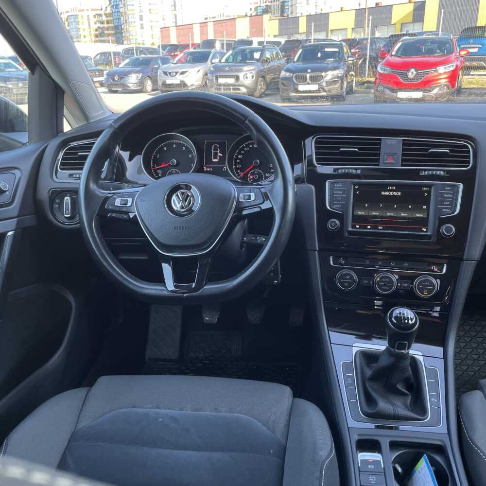  Golf