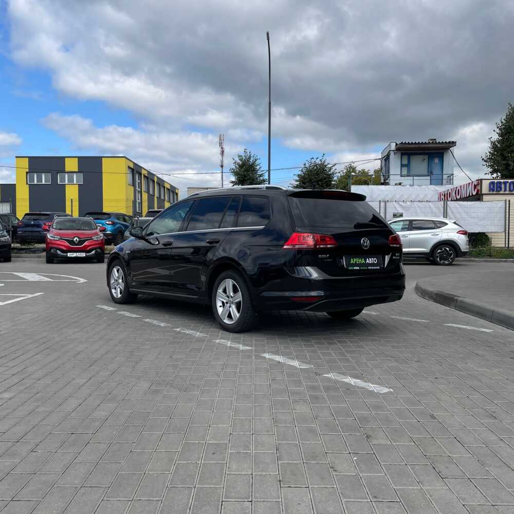  Golf
