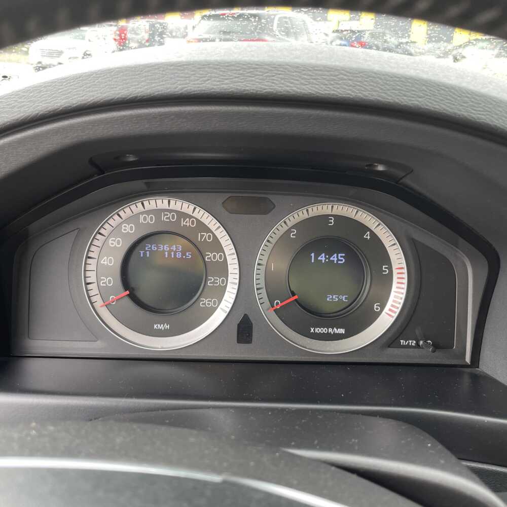  V70