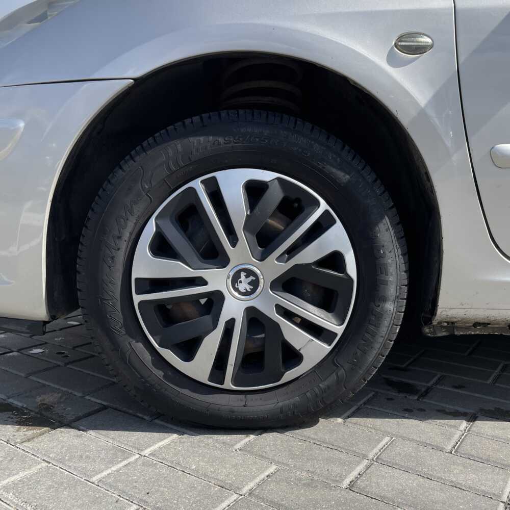  307