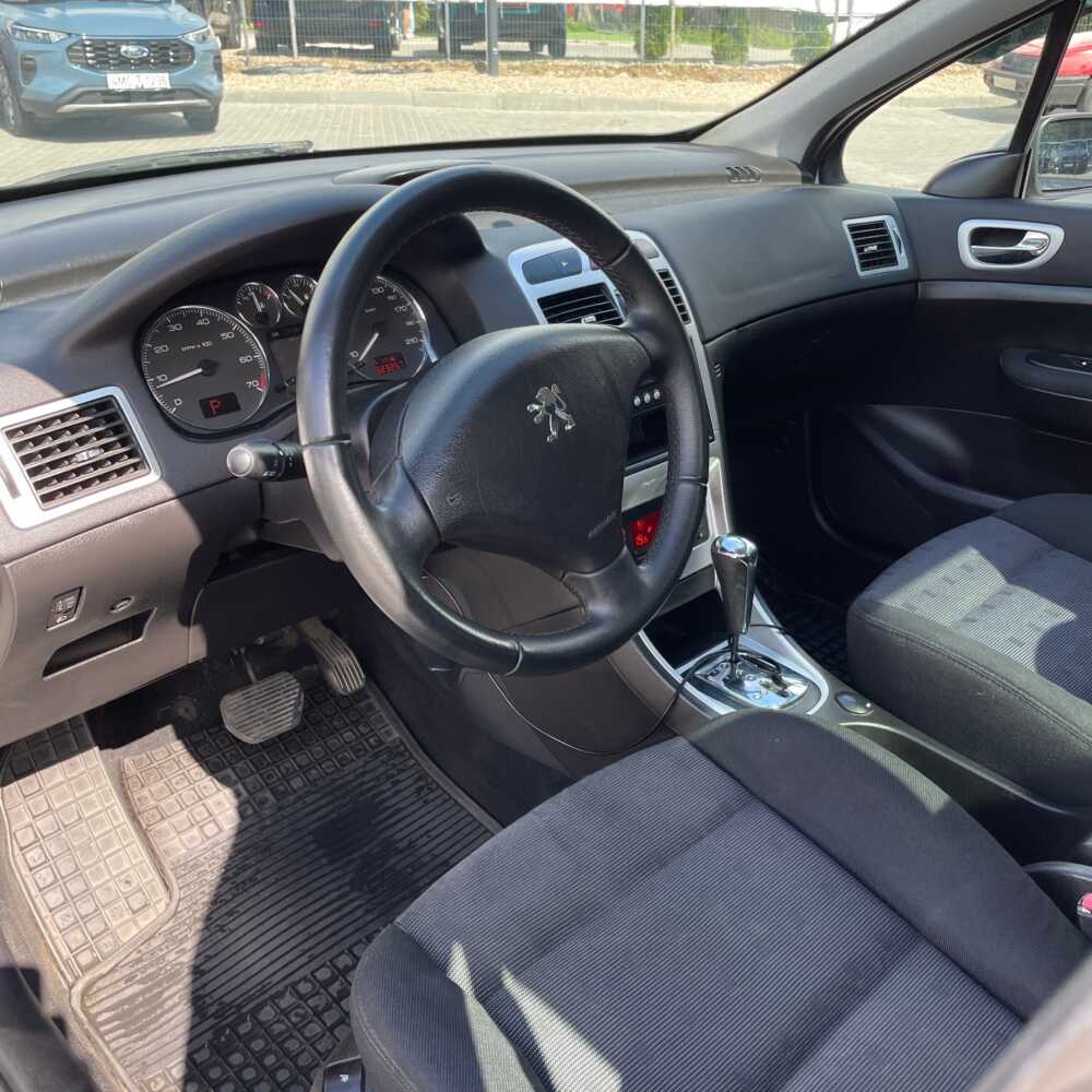  307