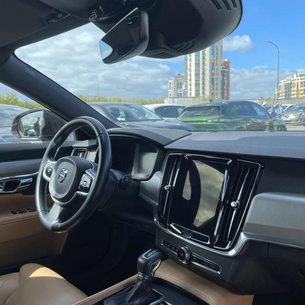  V90