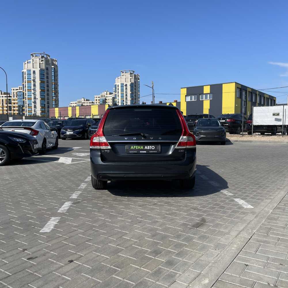  V70