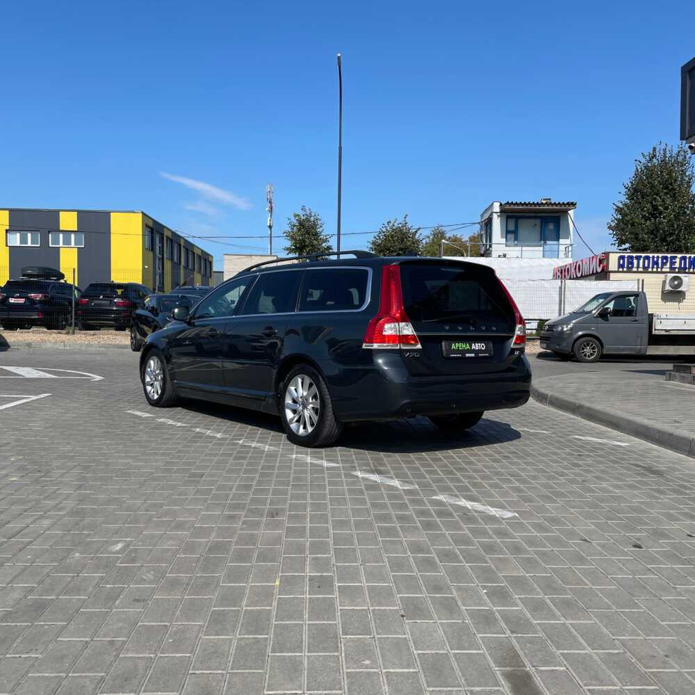 V70
