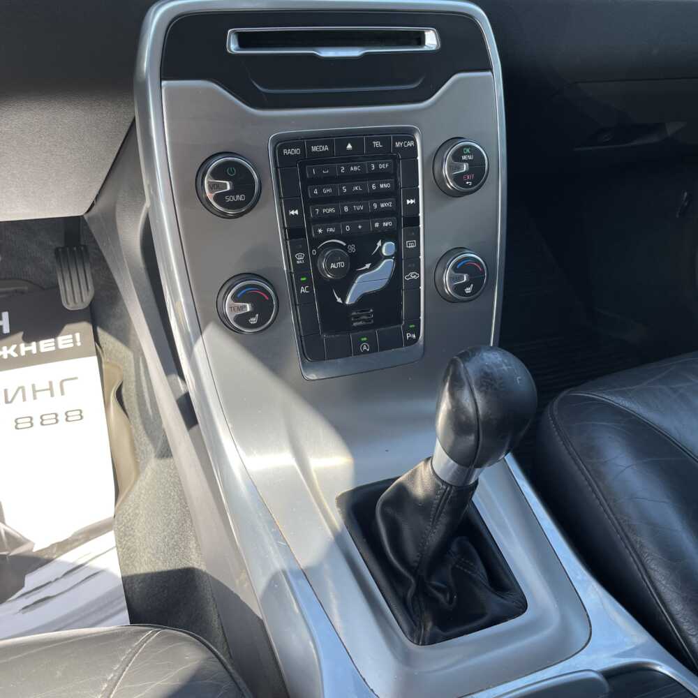 V70
