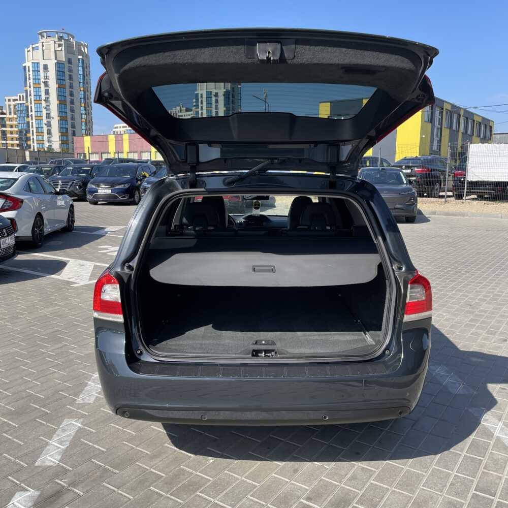  V70