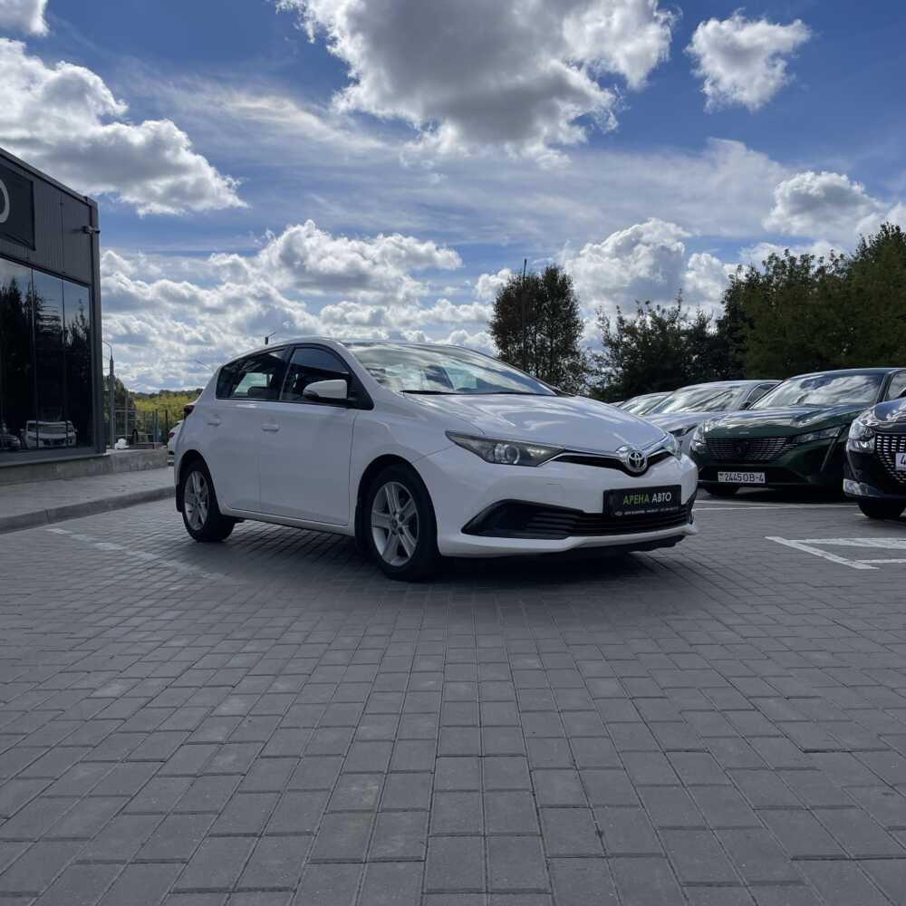  Auris