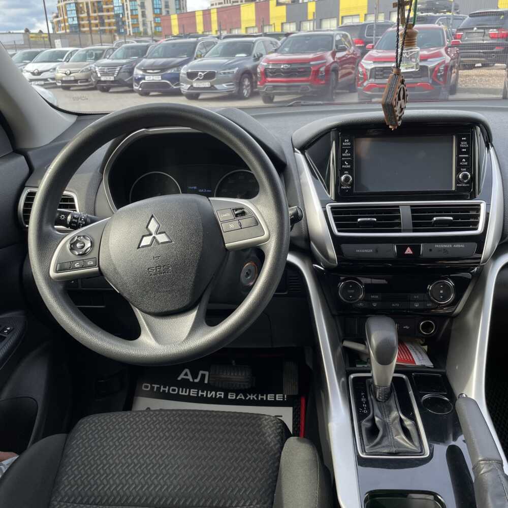  Eclipse Cross