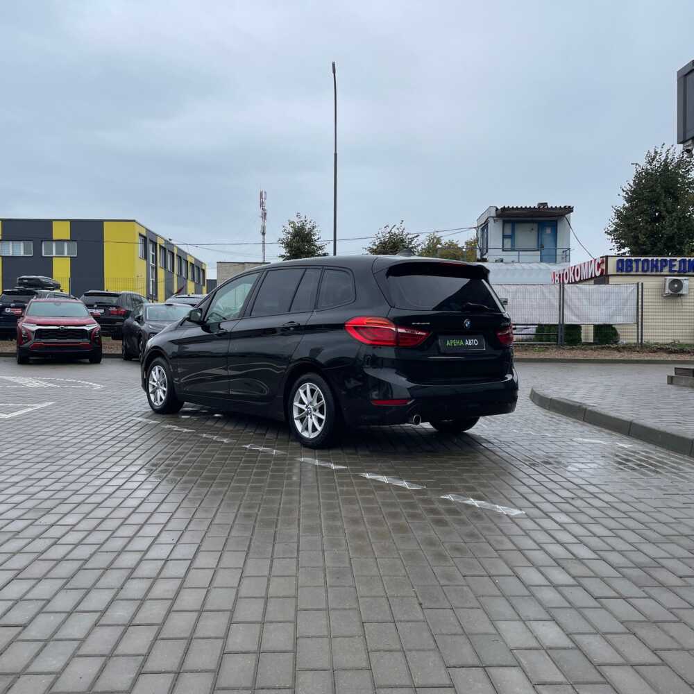  2 Grand Tourer