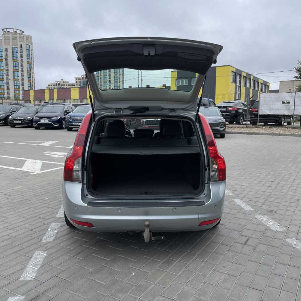  V50
