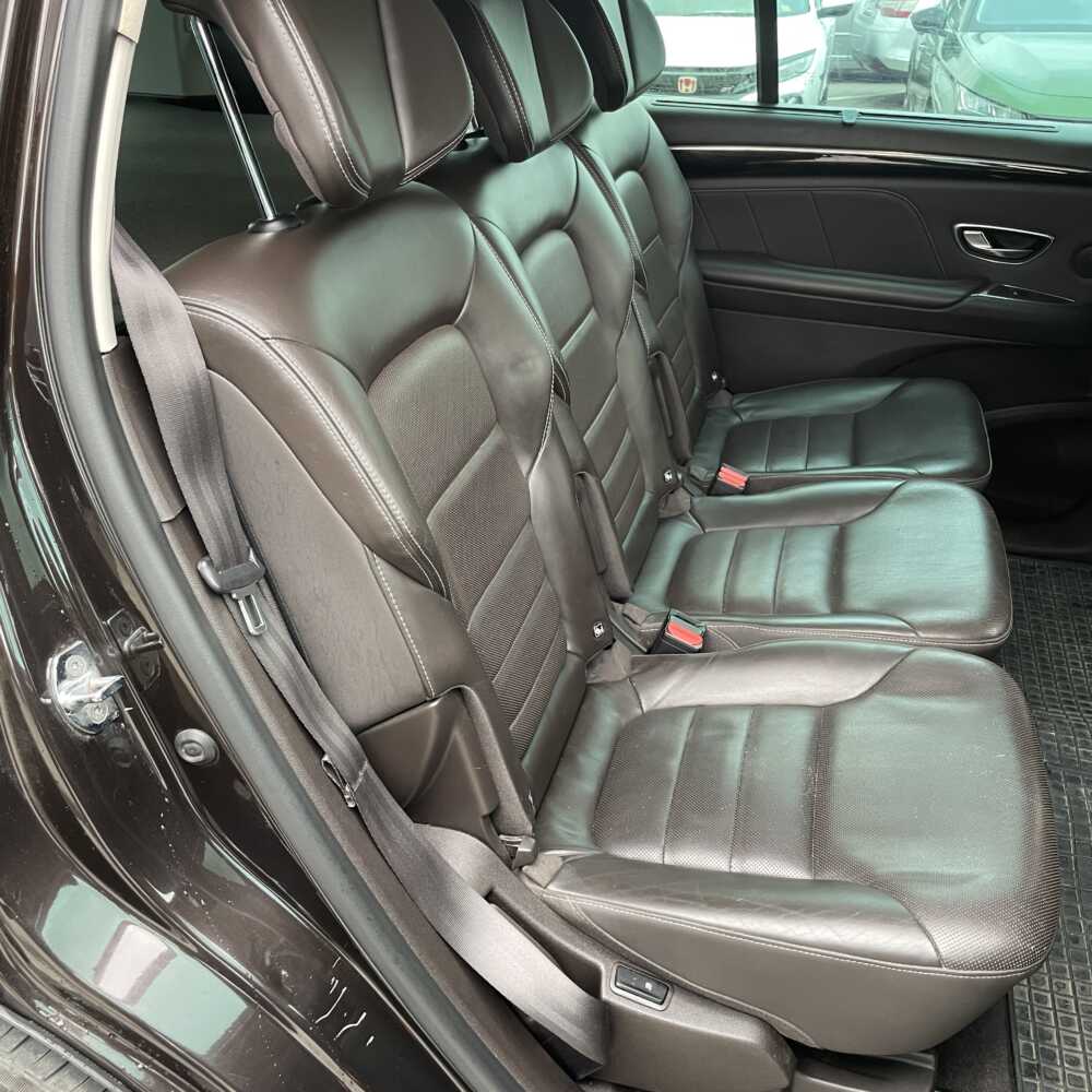 Espace