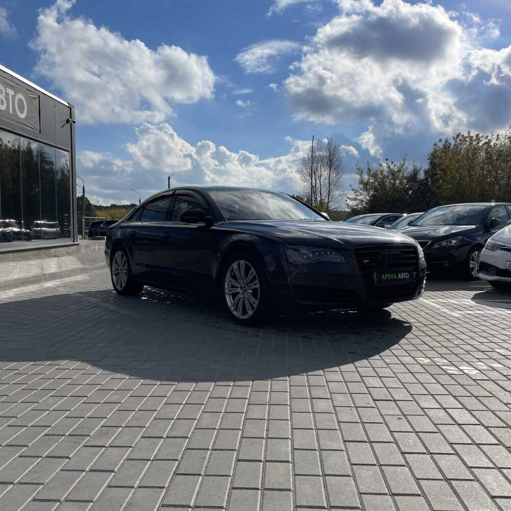  A8