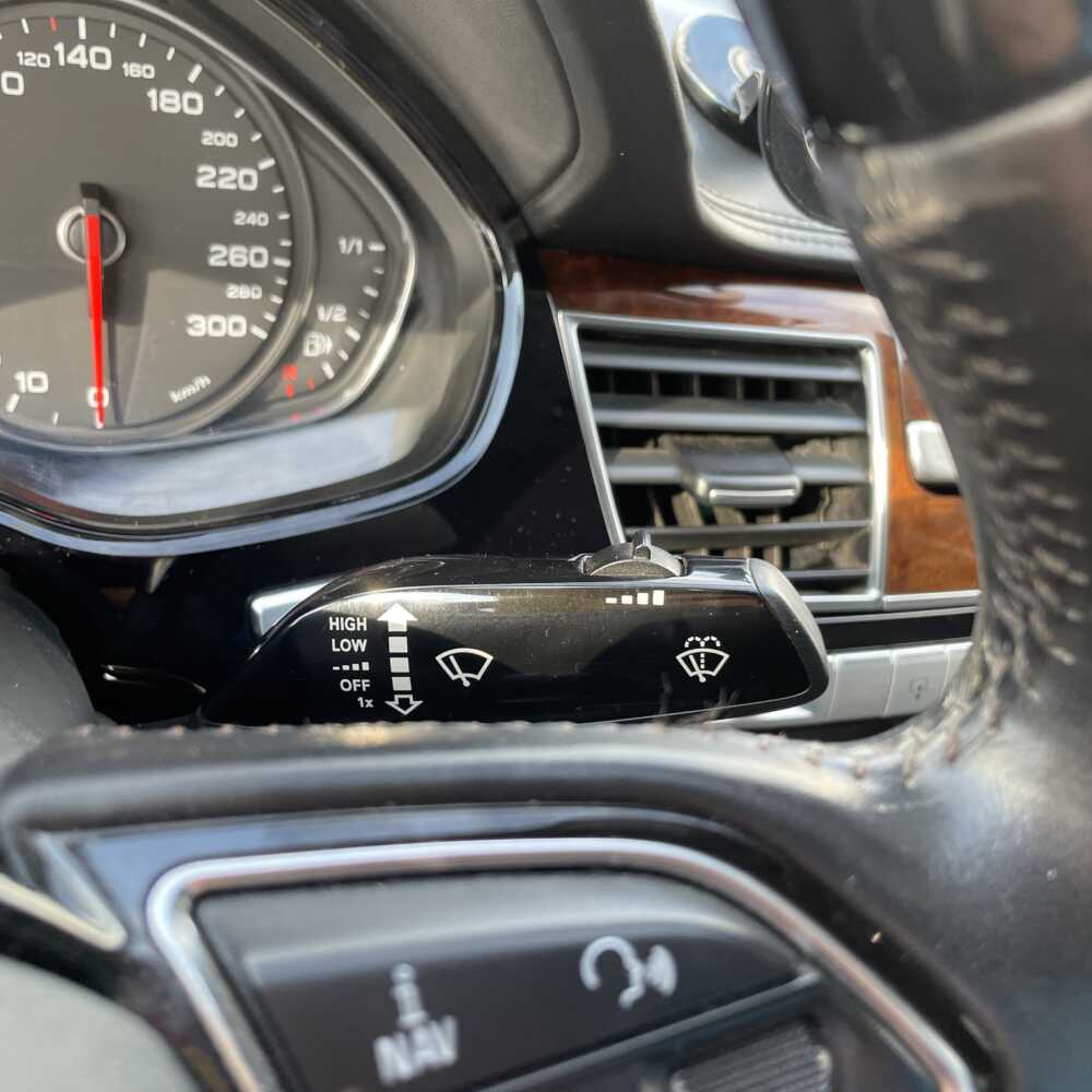 A8