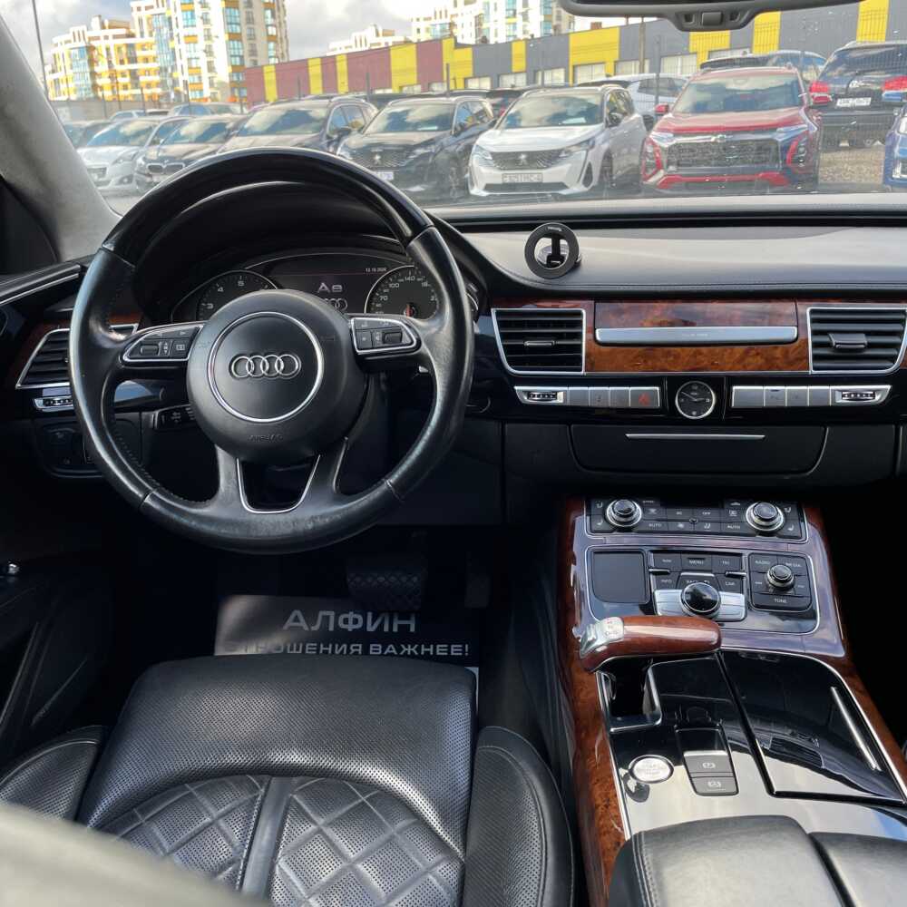  A8