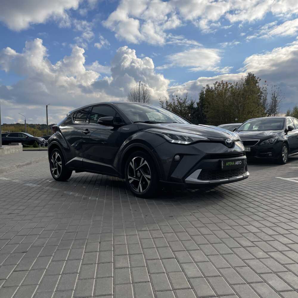  C-HR