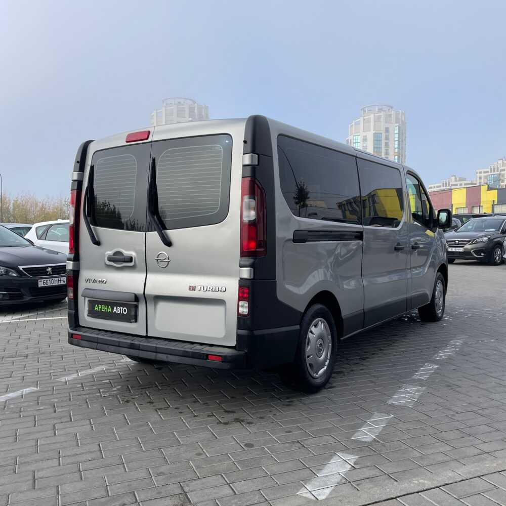  Vivaro