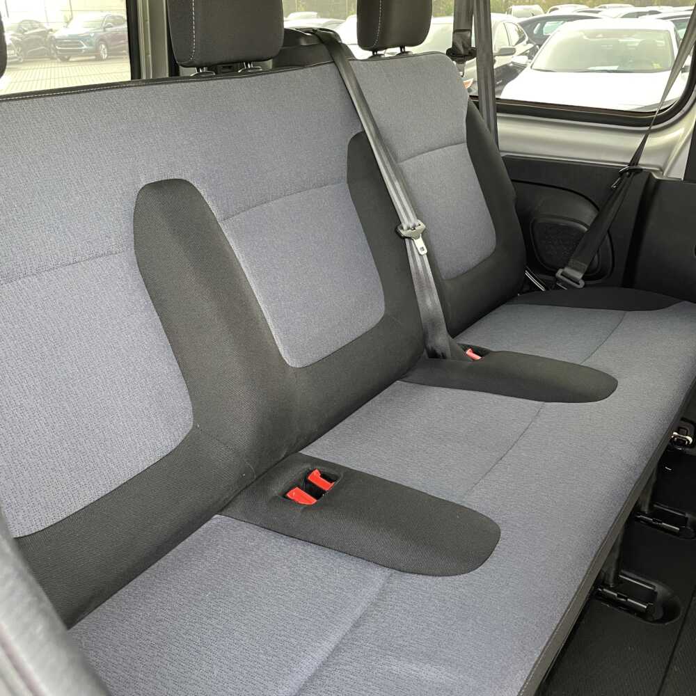  Vivaro
