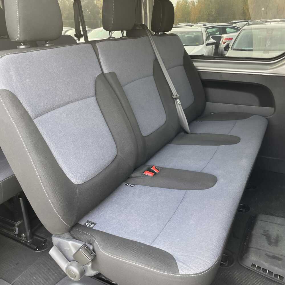  Vivaro
