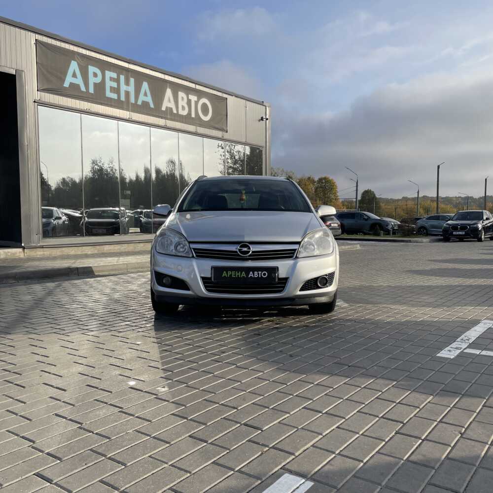  Astra