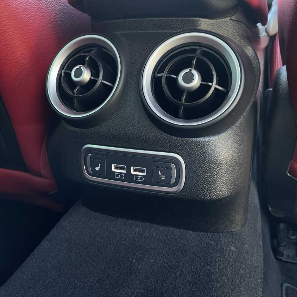  Giulia
